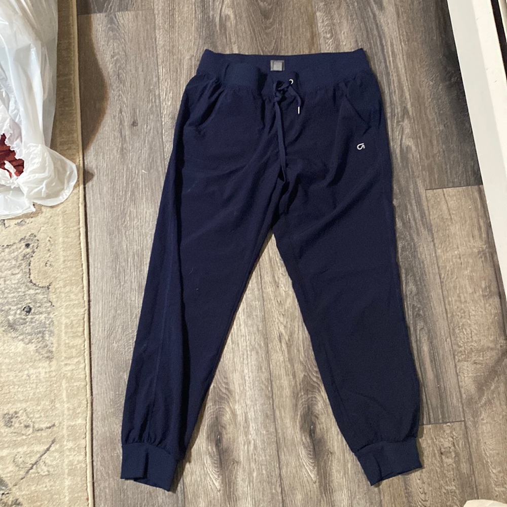 Gap women’s navy blue joggers